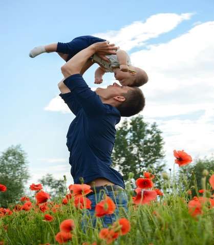 Weekly Baby Milestones: Expert Tips for New Parents